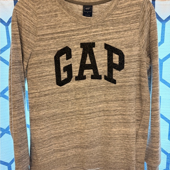 GAP Sweaters - GAP Heathered Gray Logo Sweater
